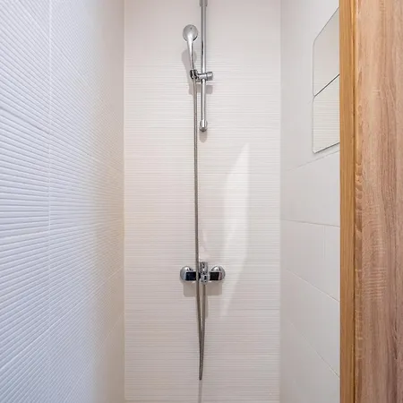 Gem By Vitoshka Street Apartment *