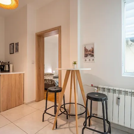 Apartment Gem By Vitoshka Street *