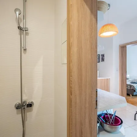 Apartment Gem By Vitoshka Street Sofia