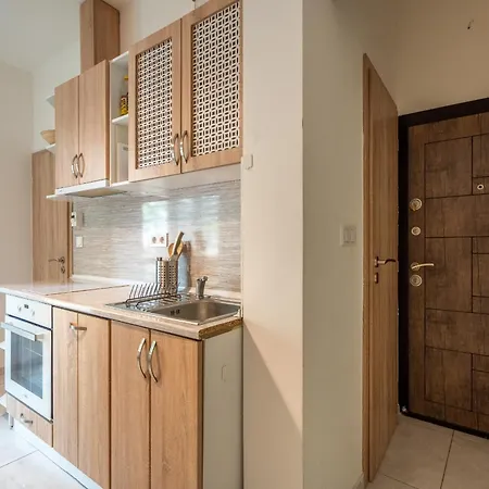 Gem By Vitoshka Street