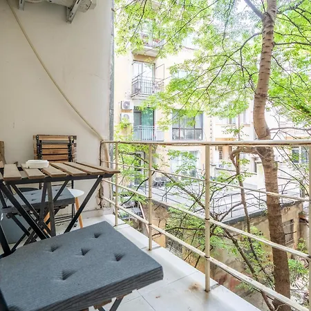 Gem By Vitoshka Street