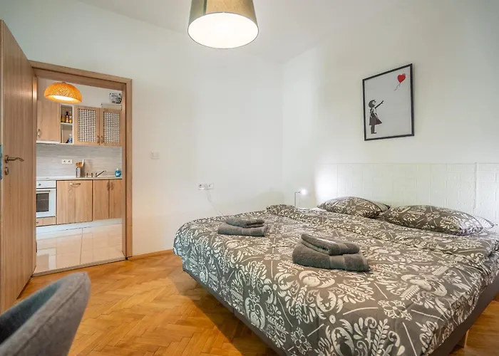 Gem By Vitoshka Street Sofia