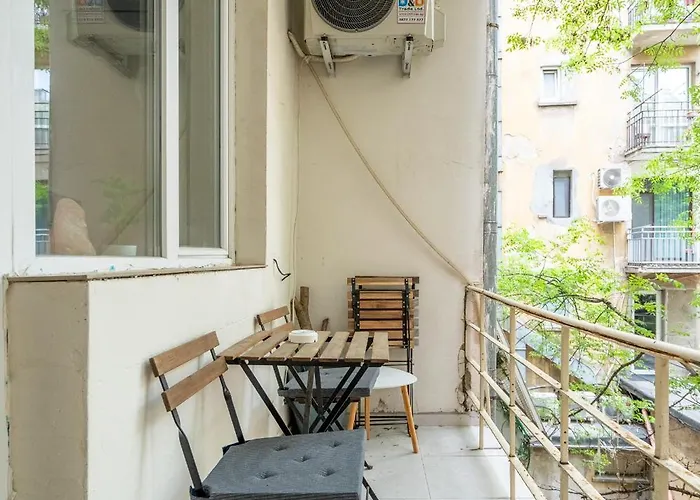 Gem By Vitoshka Street