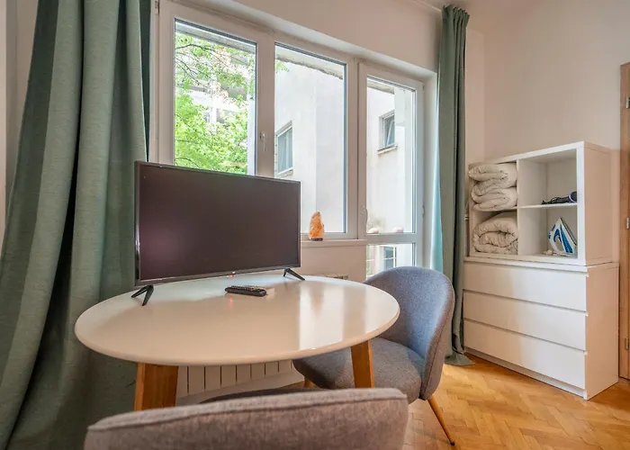 Gem By Vitoshka Street